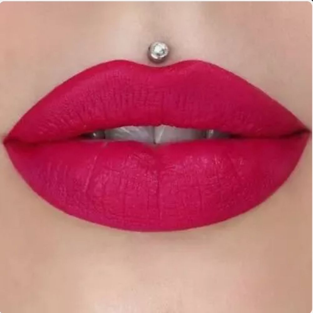 💜 Pink Kitten- Velour Liquid Lipstick - Jeffree Star